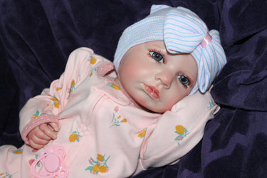 Lifelike Reborn Baby Doll 20” 3 to 5 lbs Weighted Newborn Baby Girl or Boy Soft Heavy Baby Dolls For Children Child Friendly Gifts For Girls